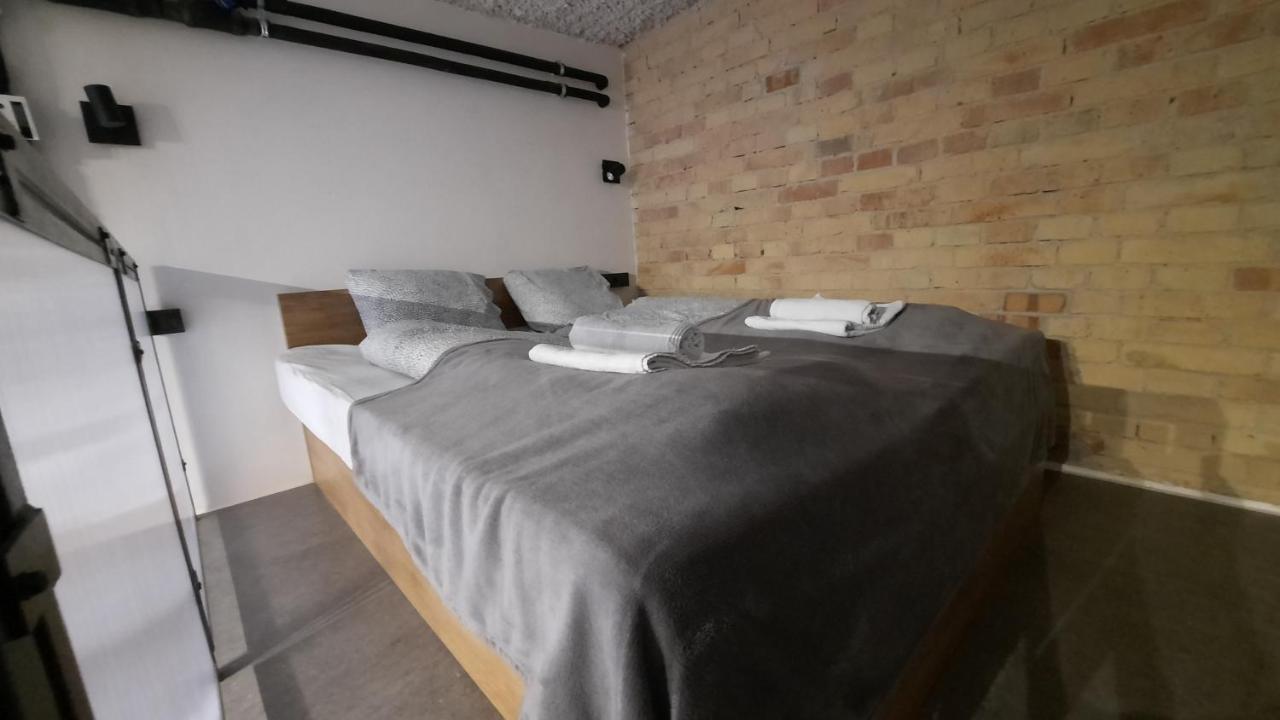 Hi-Bp In-Budapest Studio Apartman 2 Free Parking Buitenkant foto